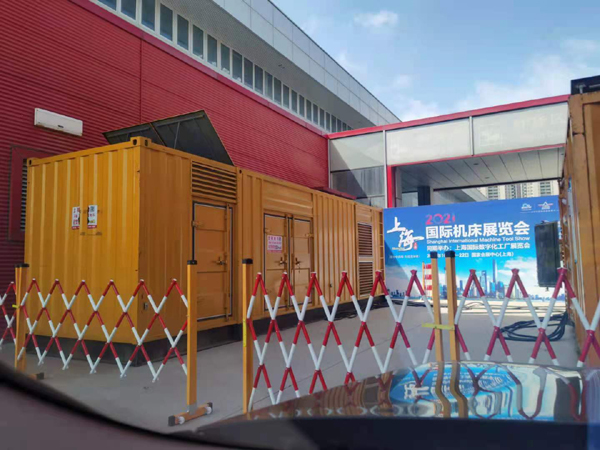 龙安出租发电机-柴油发电机和汽油发电机哪个更好一些？