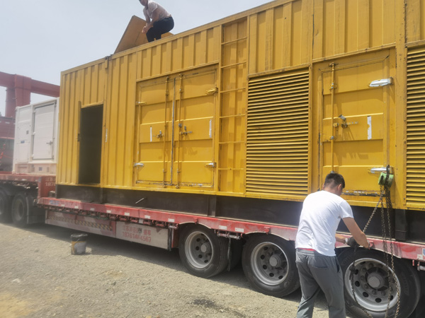 龙安除了负载情况和发动机维护，还有哪些因素会影响 200kw 柴油发电机的油耗？