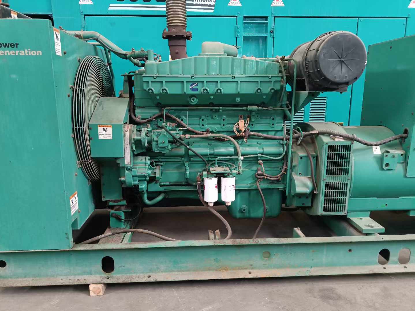 龙安过载会对 600kW 柴油发电机组造成哪些损害？