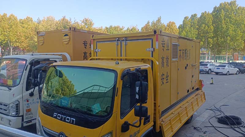 龙安柴油发电机组和UPS电源如何配合工作?