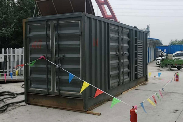 龙安发电机租赁空气滤清器多久更换一次？